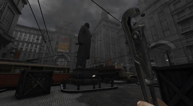 You Are Empty Absolute Edition Note 13 on the statue of Lenin